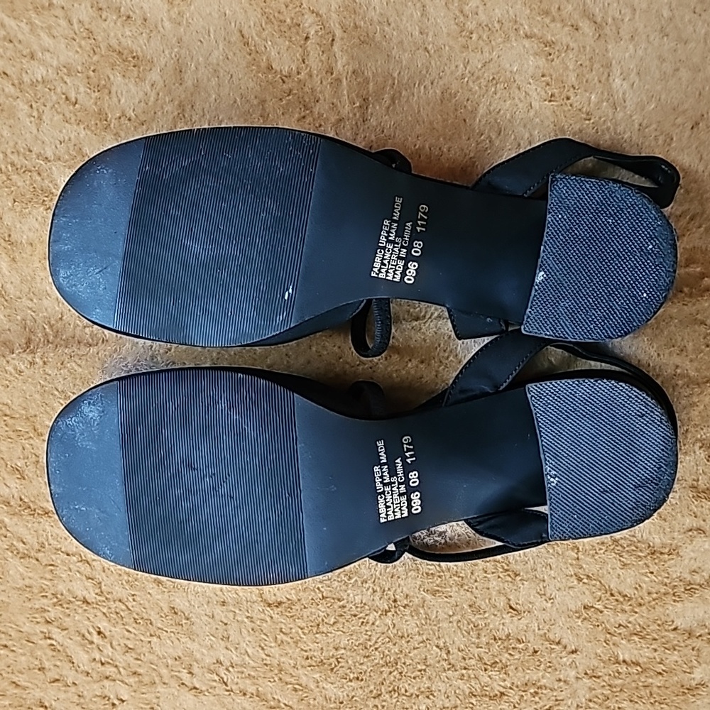 Shoes - Picture 12 of 16